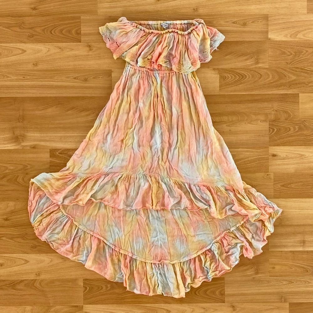 Tiare Hawaii strapless dress.